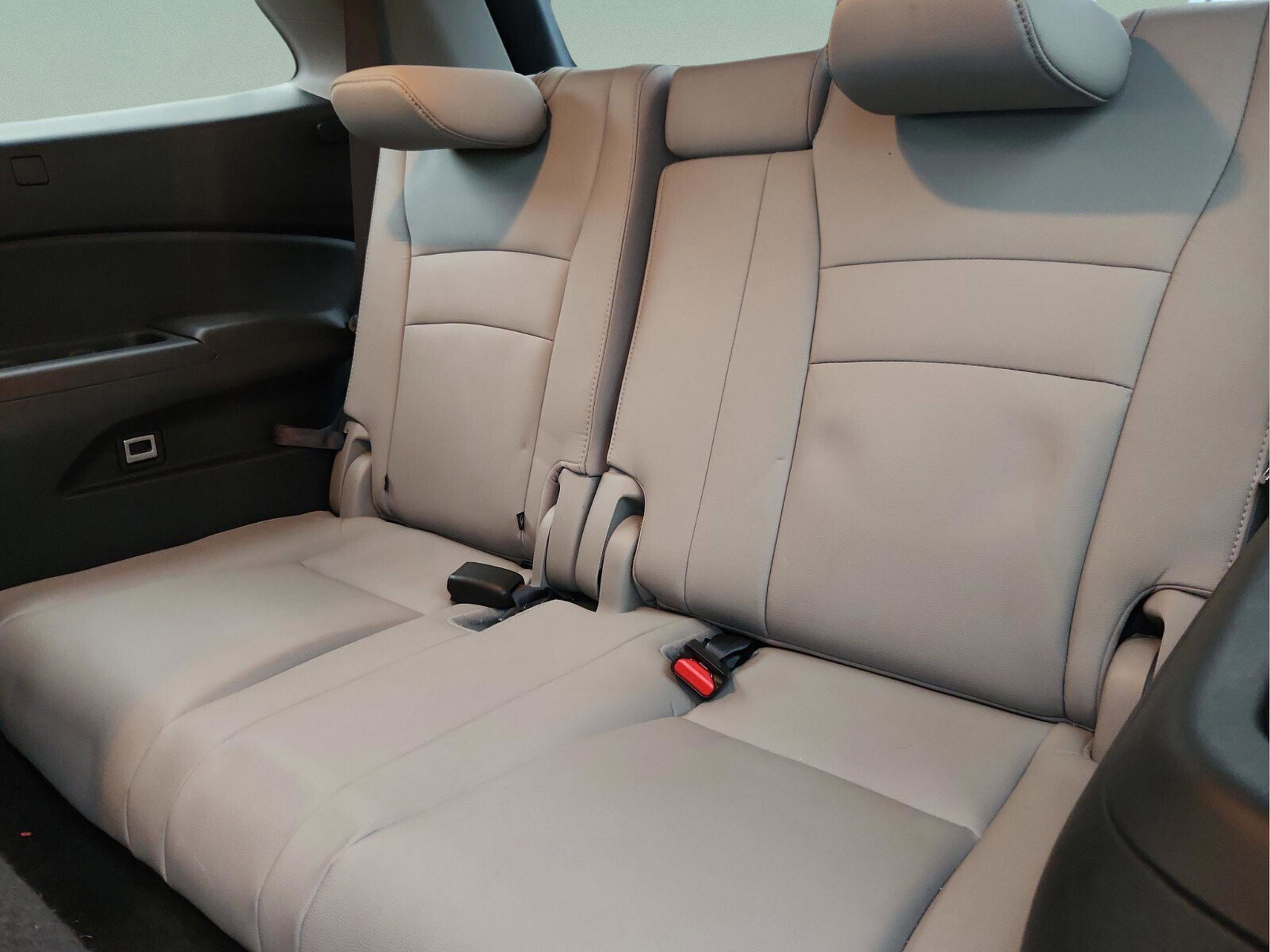 Used 2021 Honda Pilot EX-L image 11