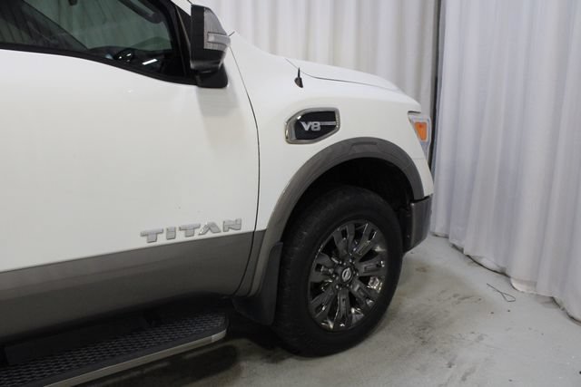 Used 2017 Nissan Titan Platinum Reserve AWD/4WD image 28