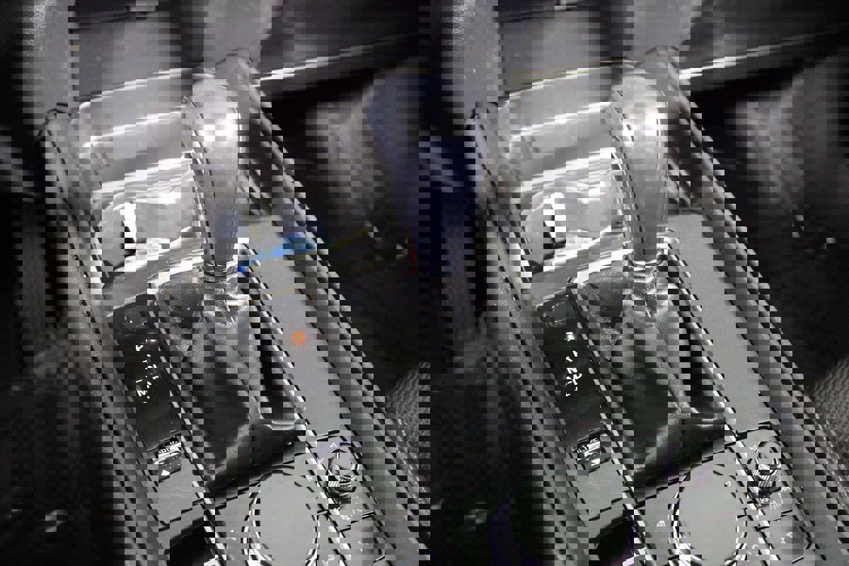 Used 2023 MAZDA CX-50 2.5 S w/ Convenience Package image 11