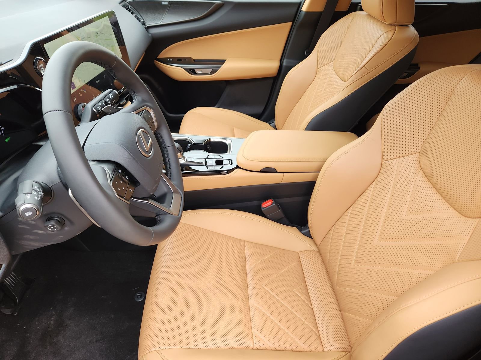 Used 2025 Lexus NX 450h+ AWD w/ Accessory Package (2T) image 21