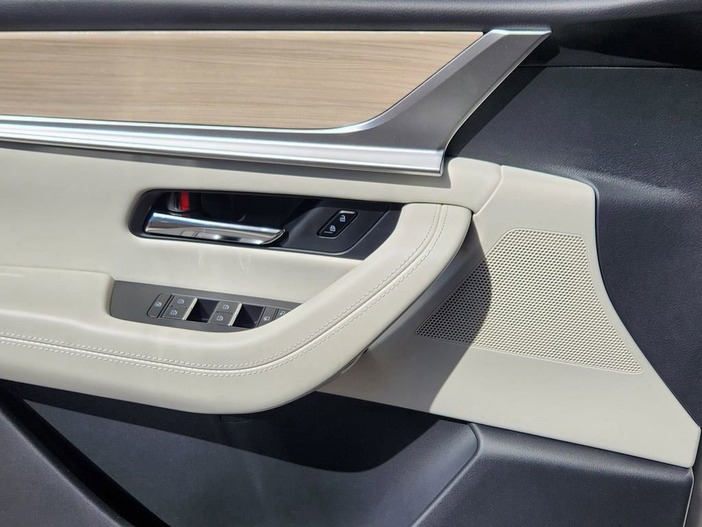 New 2025 MAZDA CX-90 Plug-In Hybrid w/ Premium Plus image 8