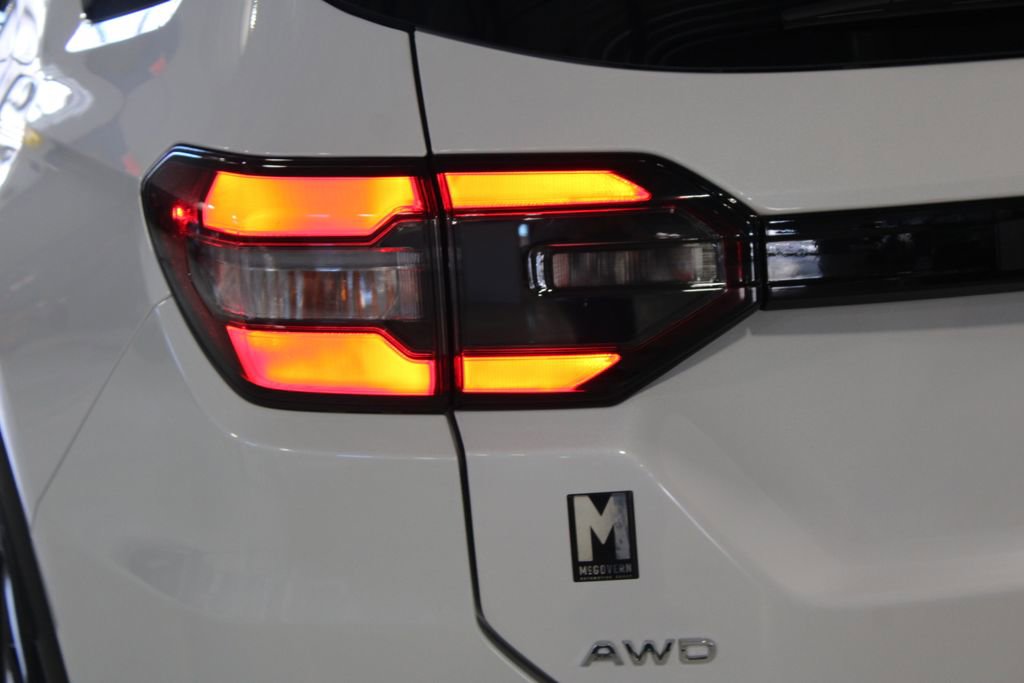 Used 2024 Honda Pilot Elite image 46