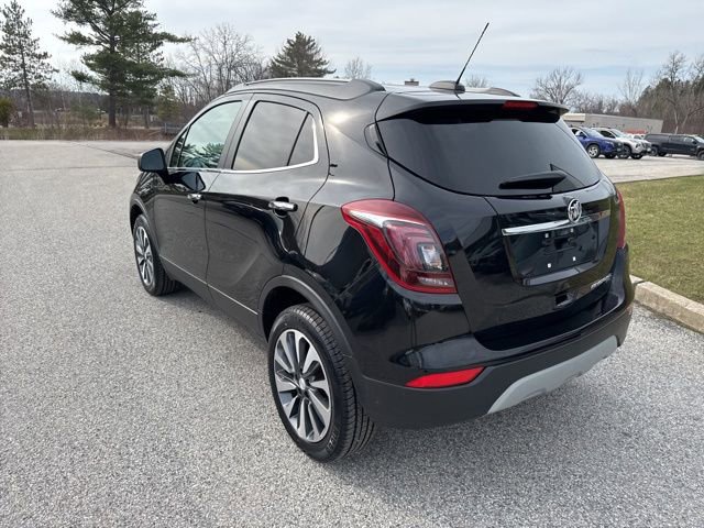Used 2022 Buick Encore Preferred w/ Safety Package AWD/4WD image 30