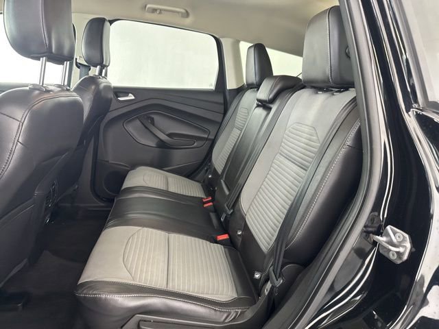 Used 2018 Ford Escape SE w/ SE Sport Appearance Package image 26