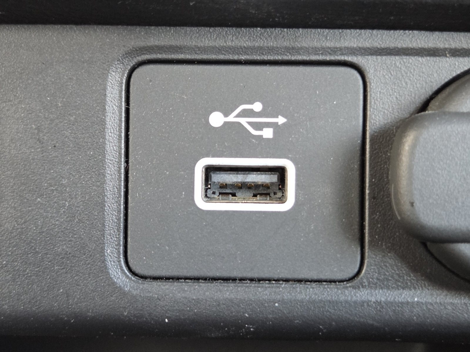 Used 2023 Honda Civic Sport image 5