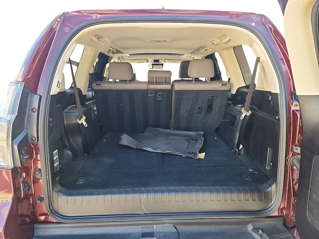 Used 2022 Lexus GX 460 Premium image 28