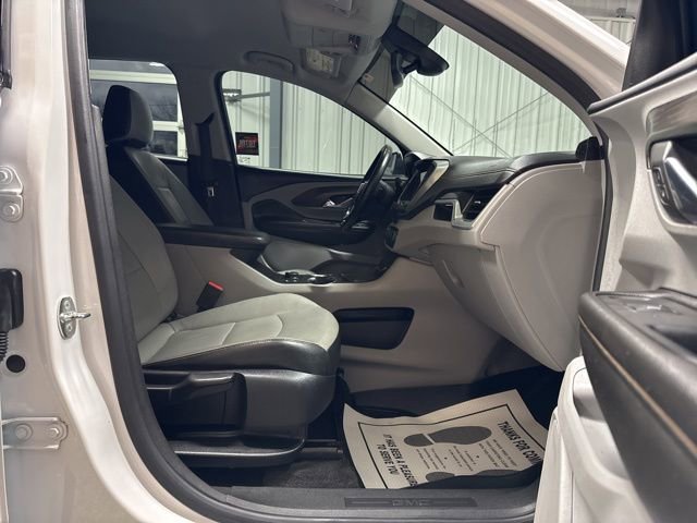 Used 2020 GMC Terrain SLT image 24