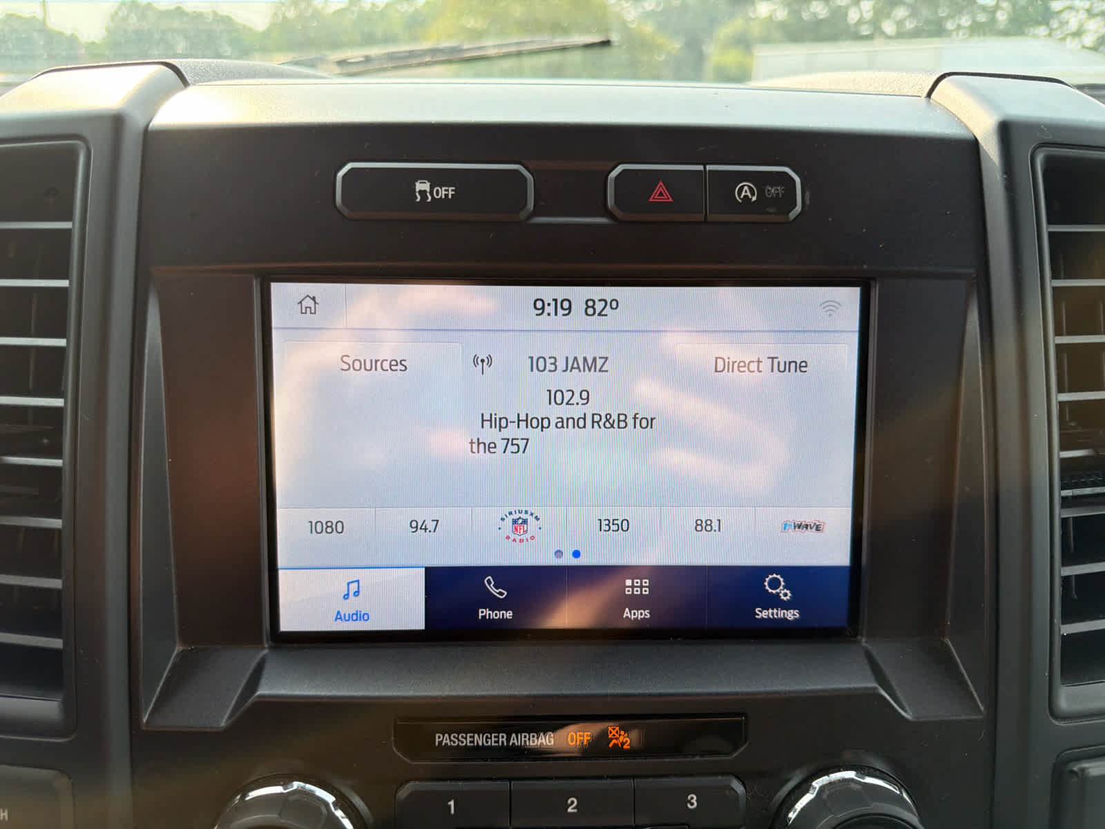 Used 2020 Ford F150 XL w/ Equipment Group 101A Mid AWD/4WD image 19