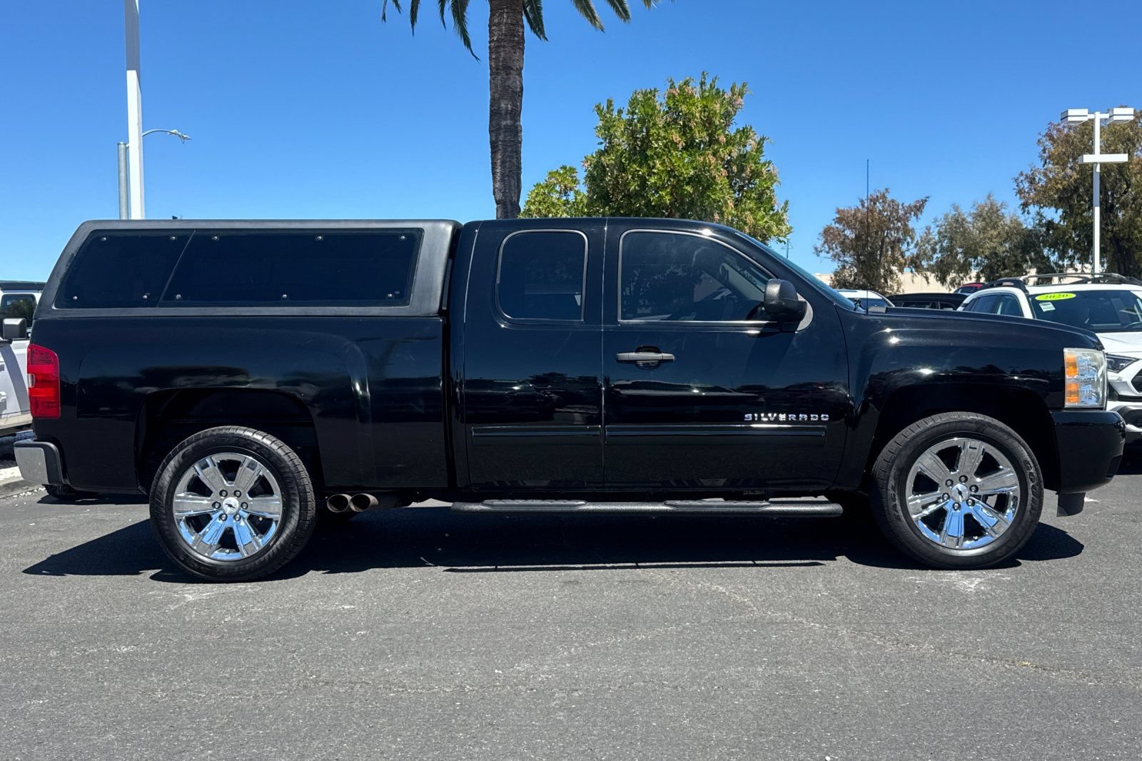 Used 2011 Chevrolet Silverado 1500 LT w/ All-Star Edition RWD image 4