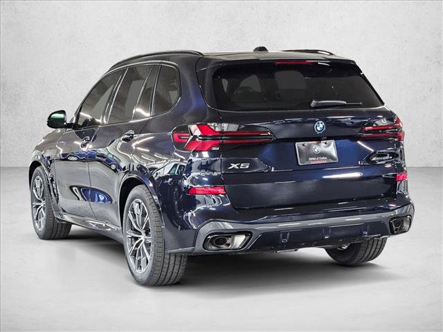 New 2026 BMW X5 xDrive50e w/ M Sport Package AWD/4WD image 7