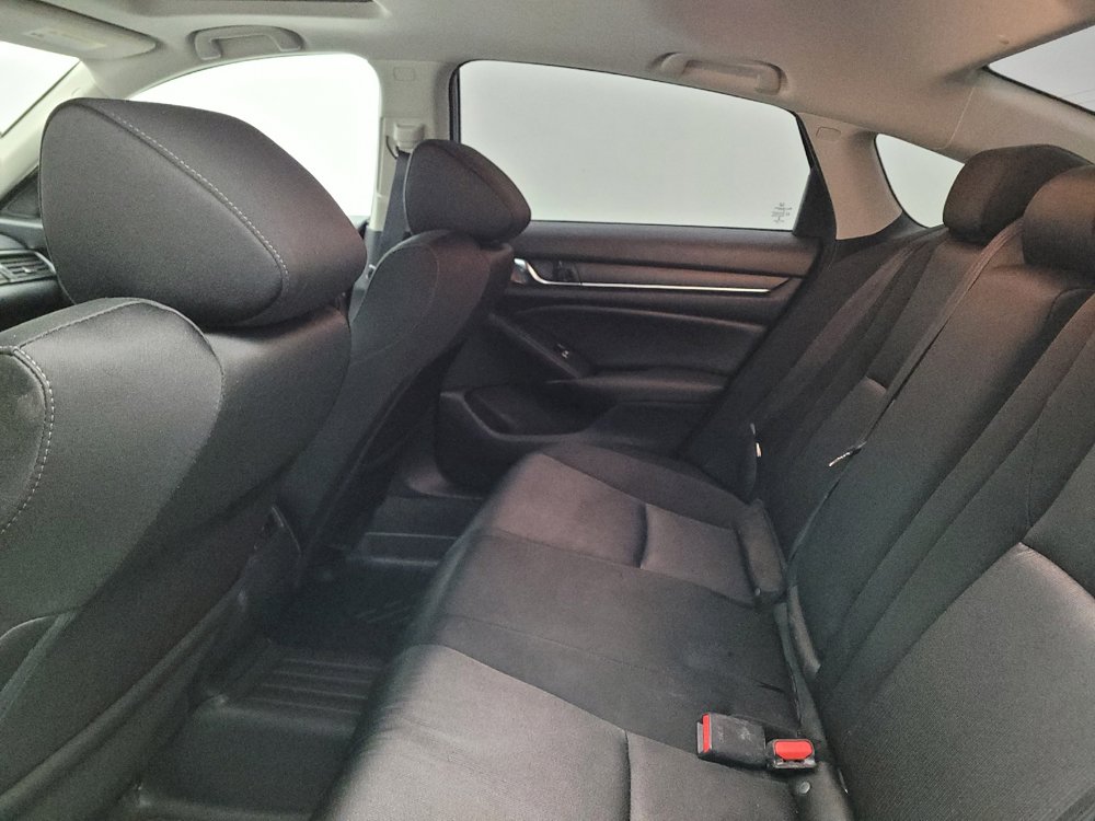 Used 2020 Honda Accord EX image 18