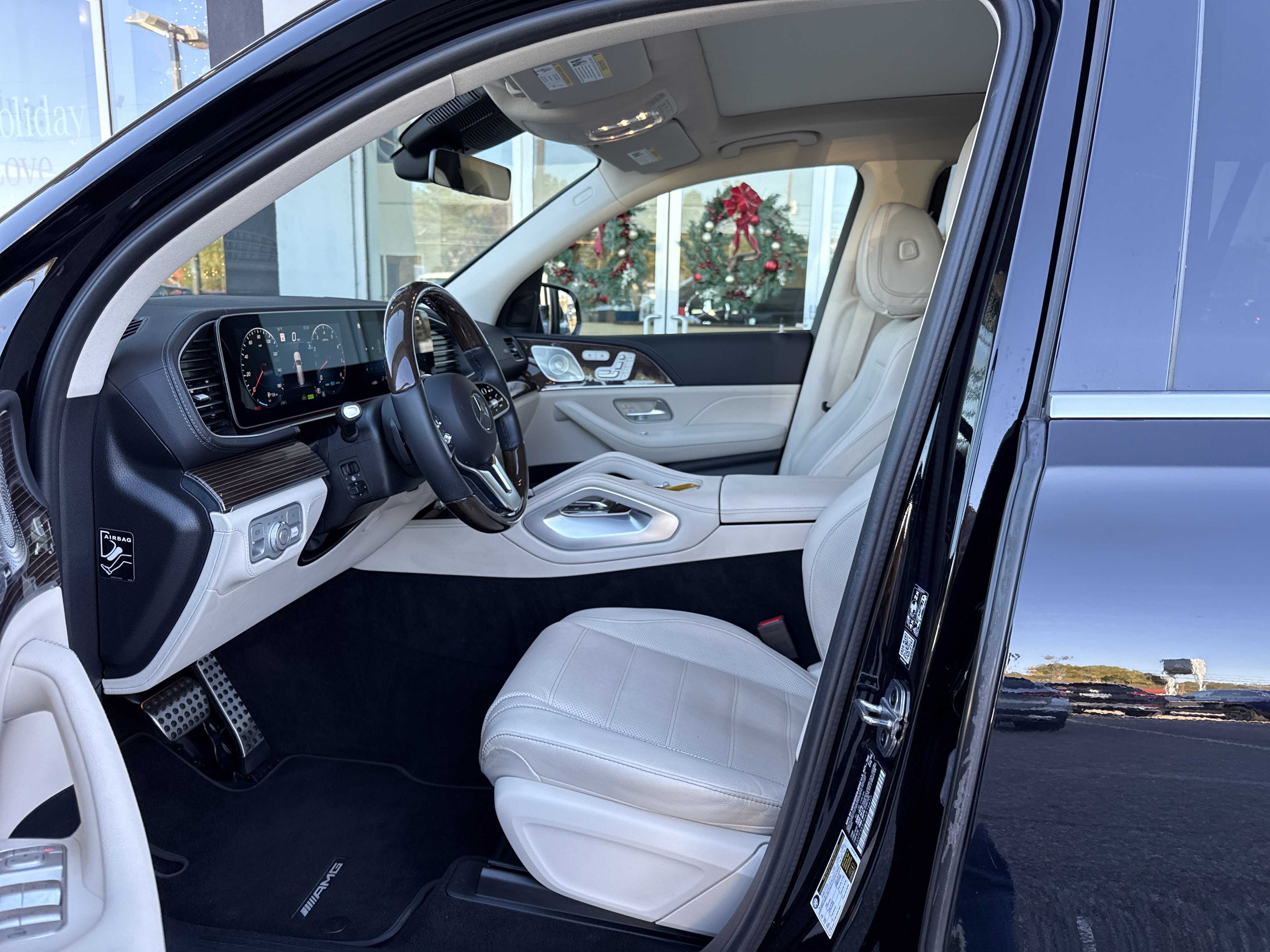 Certified 2023 Mercedes-Benz GLS 450 4MATIC image 10