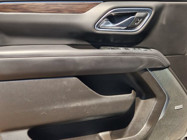 Used 2021 Chevrolet Tahoe LT w/ Luxury Package RWD image 22