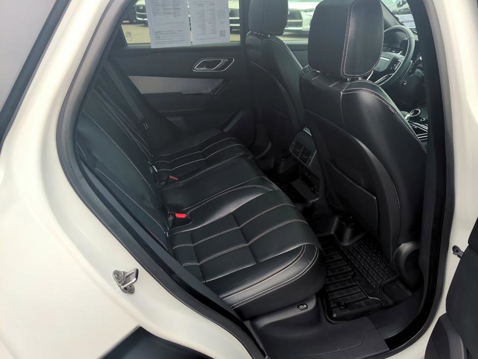 Used 2023 Land Rover Range Rover Velar R-Dynamic S image 13
