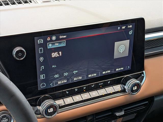 Used 2024 GMC Canyon AT4 AWD/4WD image 11