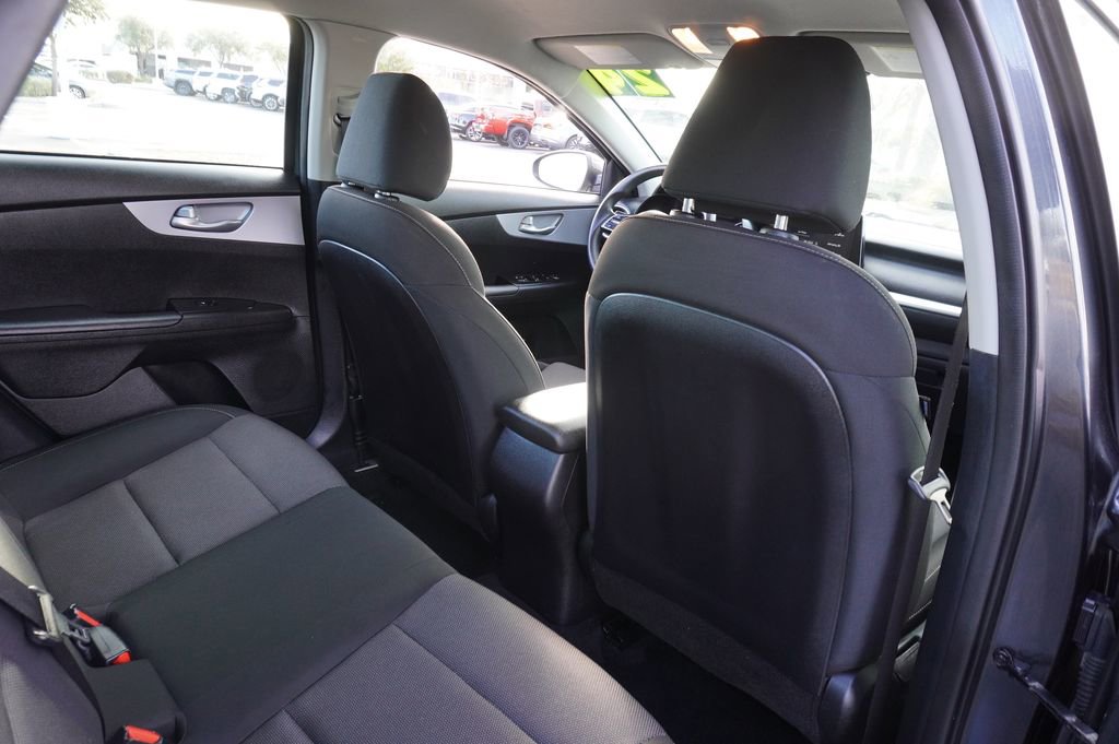 Used 2024 Kia Forte LXS image 10