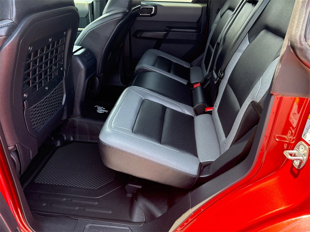 Certified 2024 Ford Bronco Black Diamond image 20