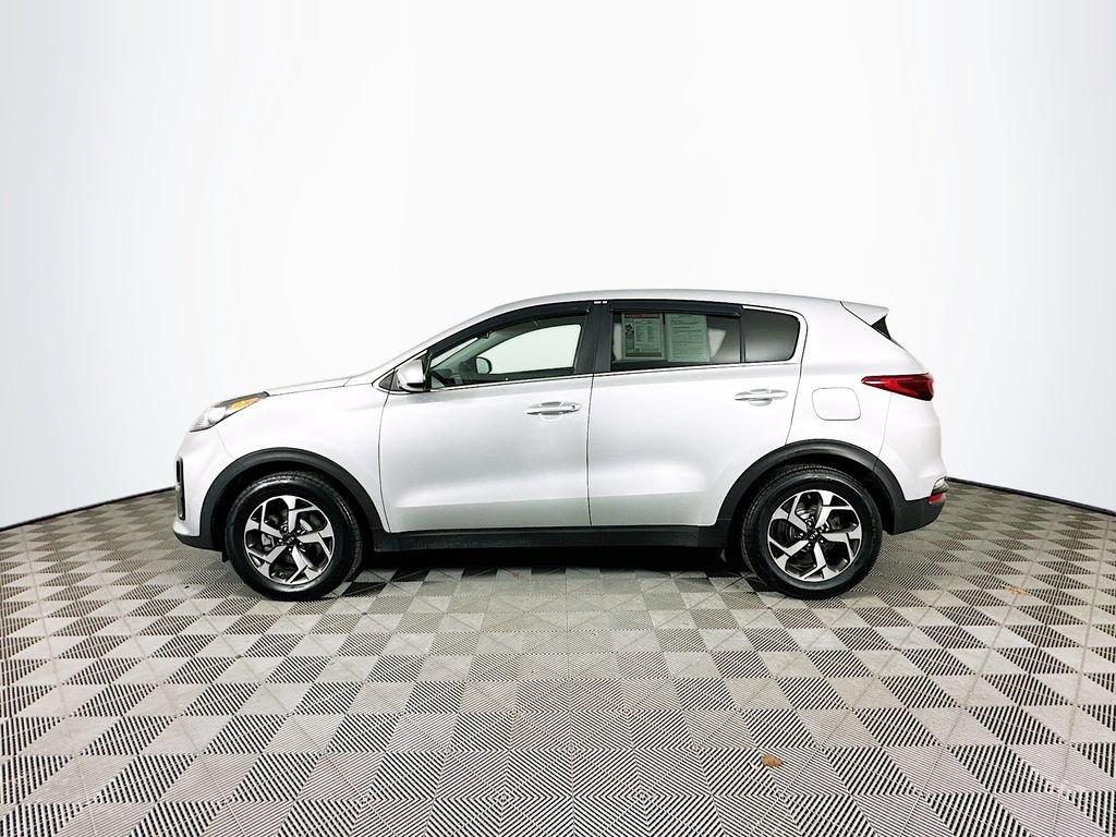 Used 2022 Kia Sportage LX image 6