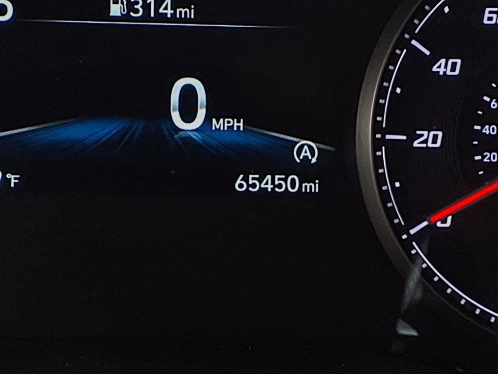 Used 2023 Hyundai Santa Fe SEL image 30