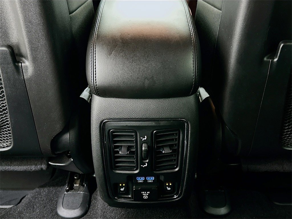 Used 2021 Jeep Grand Cherokee Limited w/ Luxury Group II image 25