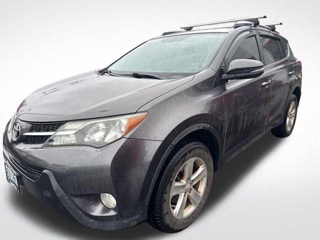 Used 2013 Toyota RAV4 XLE image 5