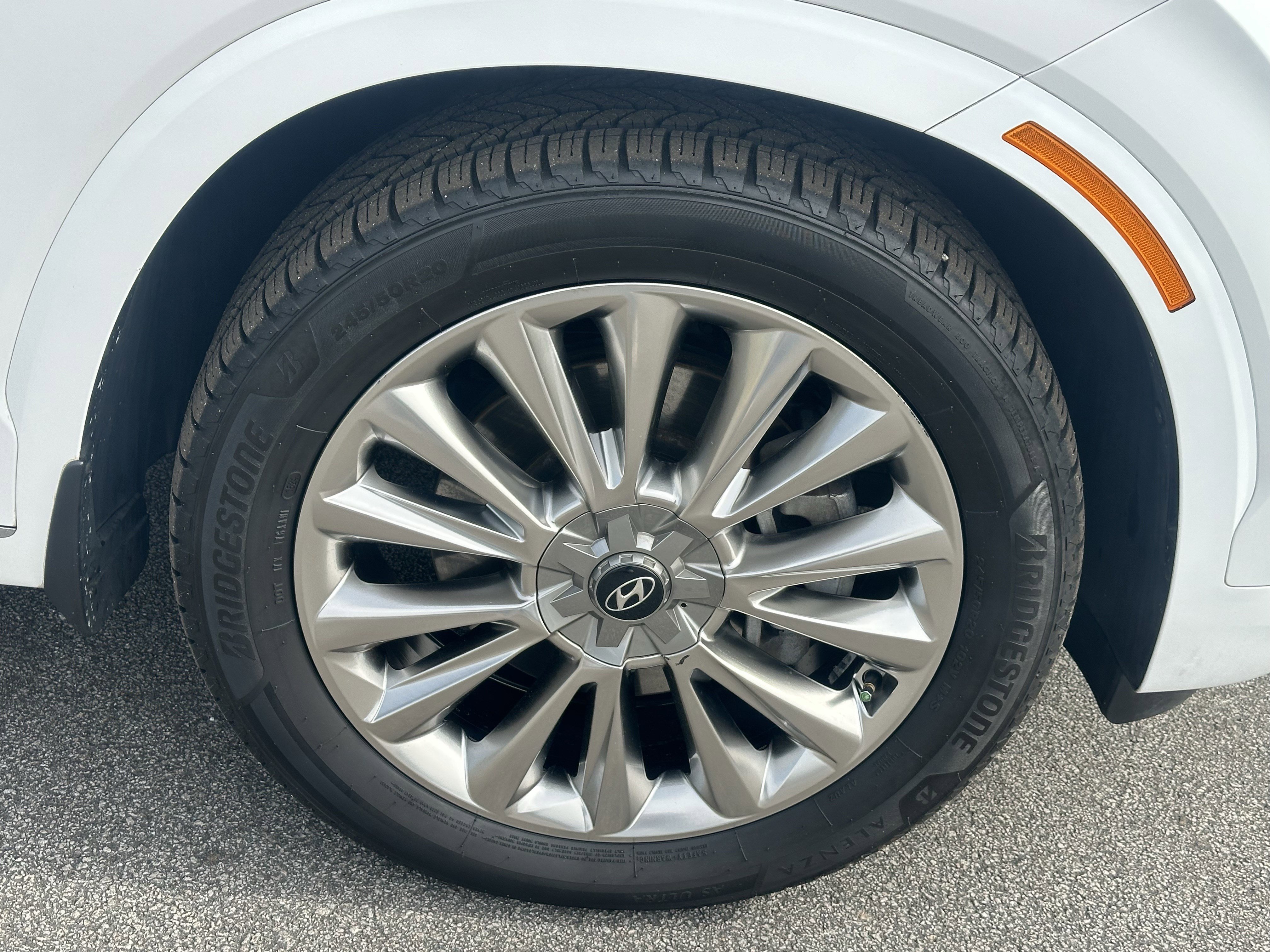 Used 2020 Hyundai Palisade Limited image 15