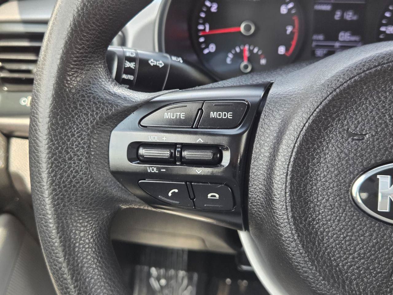 Used 2018 Kia Rio S FWD image 26