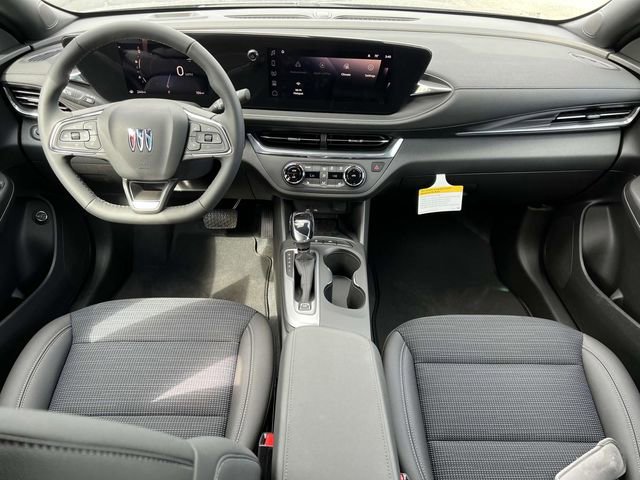 Used 2025 Buick Envista Preferred w/ Convenience I Package image 12