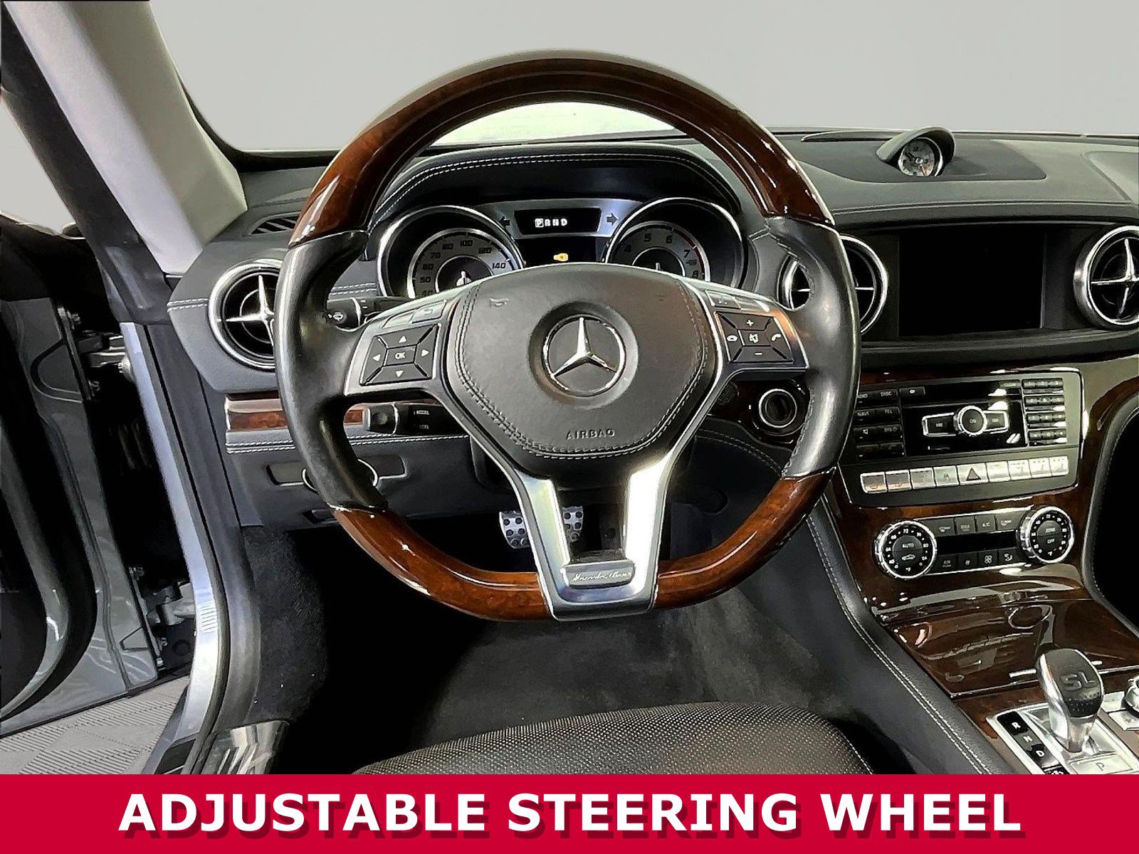 Used 2013 Mercedes-Benz SL 550 image 7