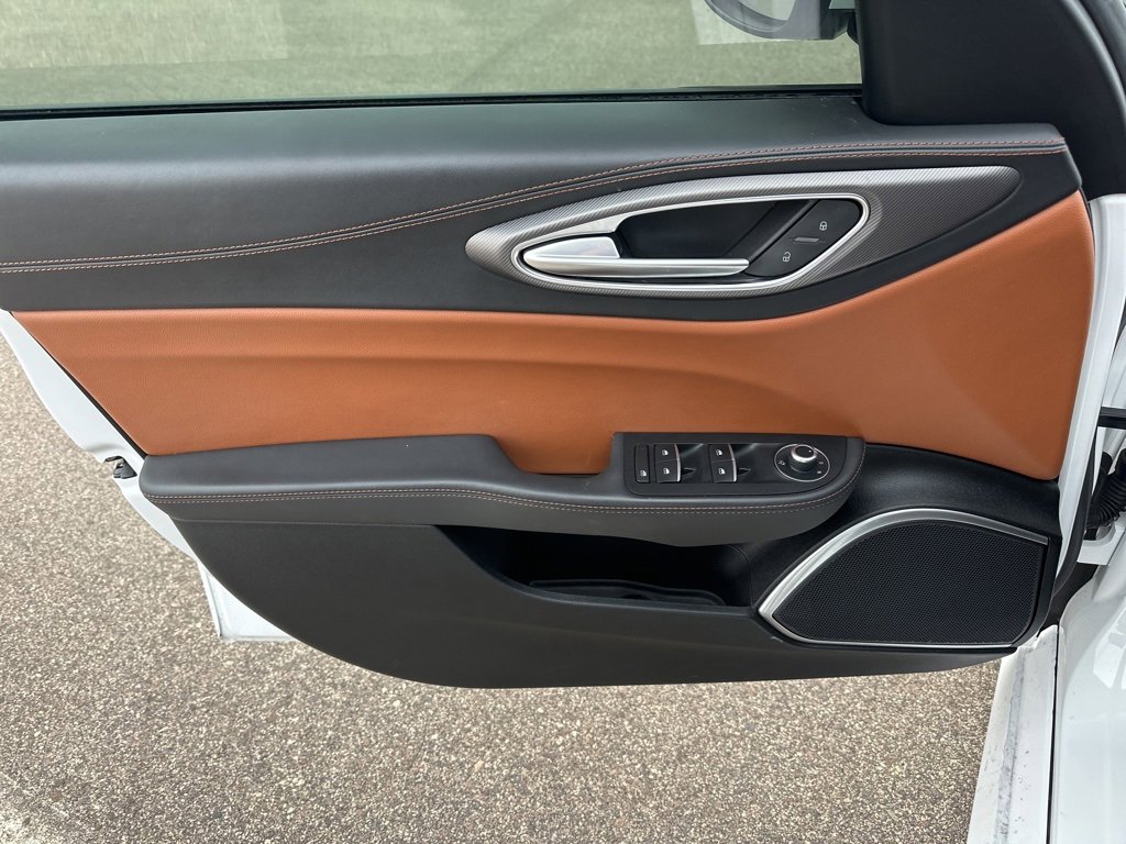 Used 2020 Alfa Romeo Giulia Ti Sport w/ Quick Order Package 22S Sport image 16