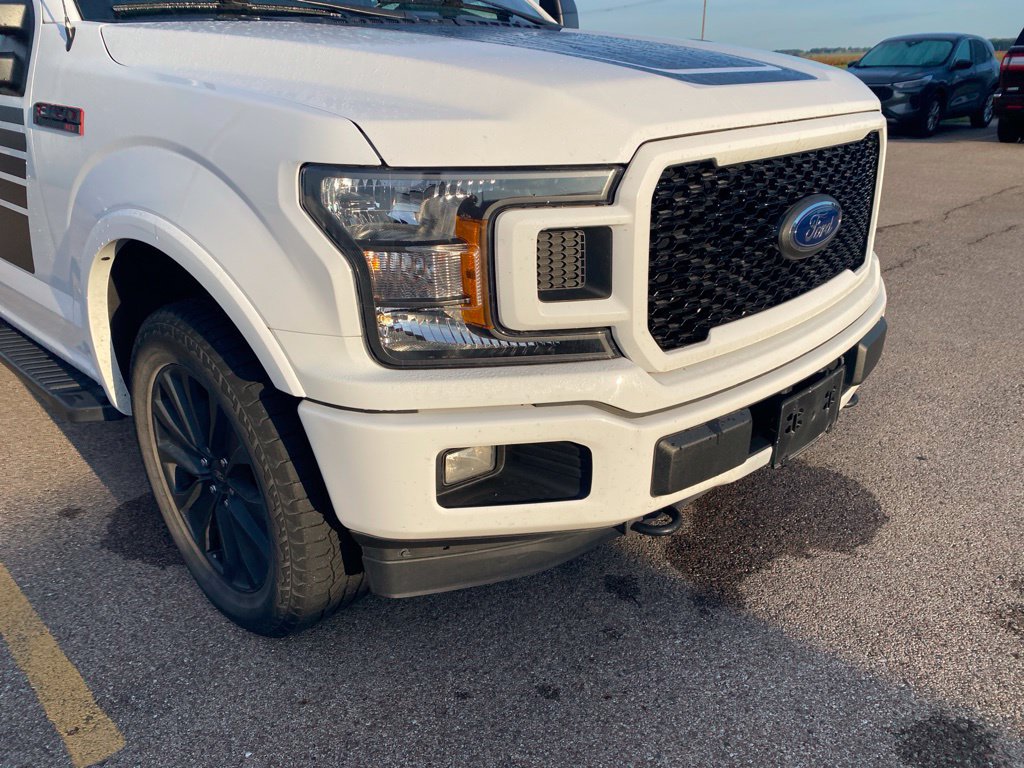 Used 2019 Ford F150 XLT w/ Equipment Group 302A Luxury AWD/4WD image 4