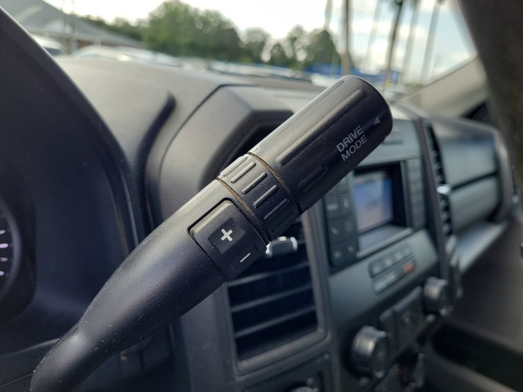 Used 2020 Ford F250 XL w/ STX Appearance Package AWD/4WD image 30