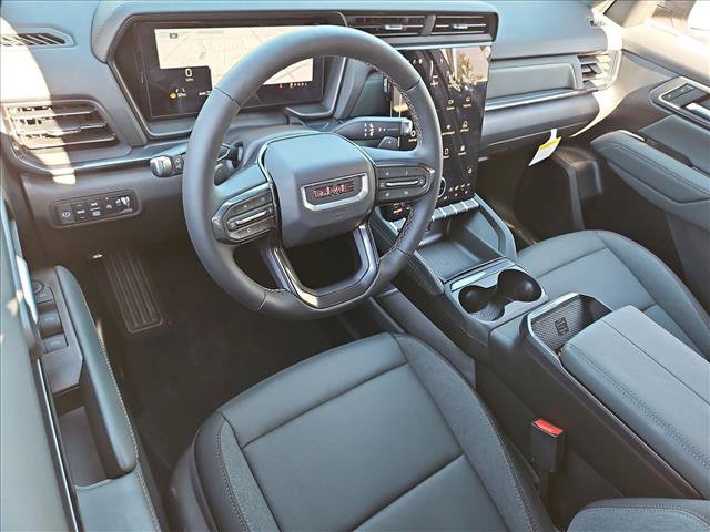 New 2027 GMC Terrain AT4 w/ Convenience Package III AWD/4WD image 3