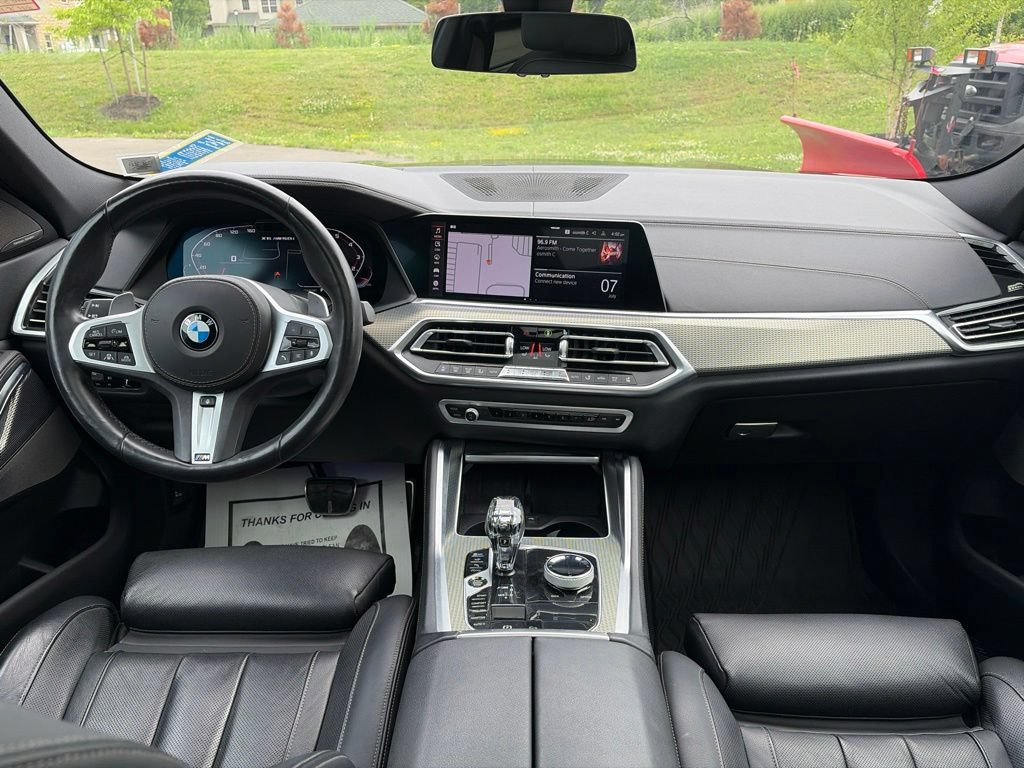 Used 2021 BMW X6 M50i w/ Executive Package AWD/4WD image 7