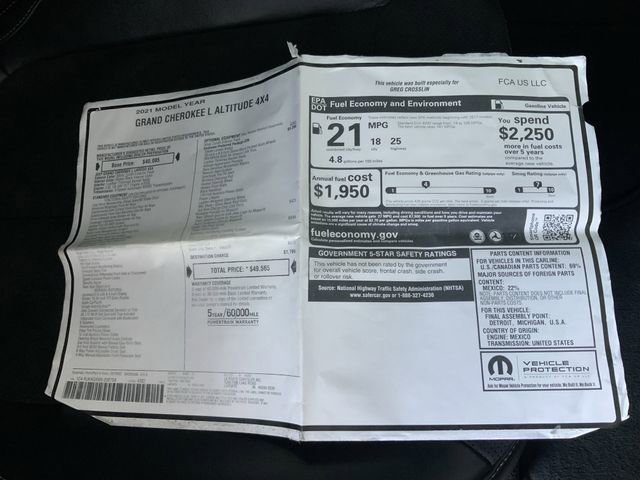 Used 2021 Jeep Grand Cherokee L Laredo image 17