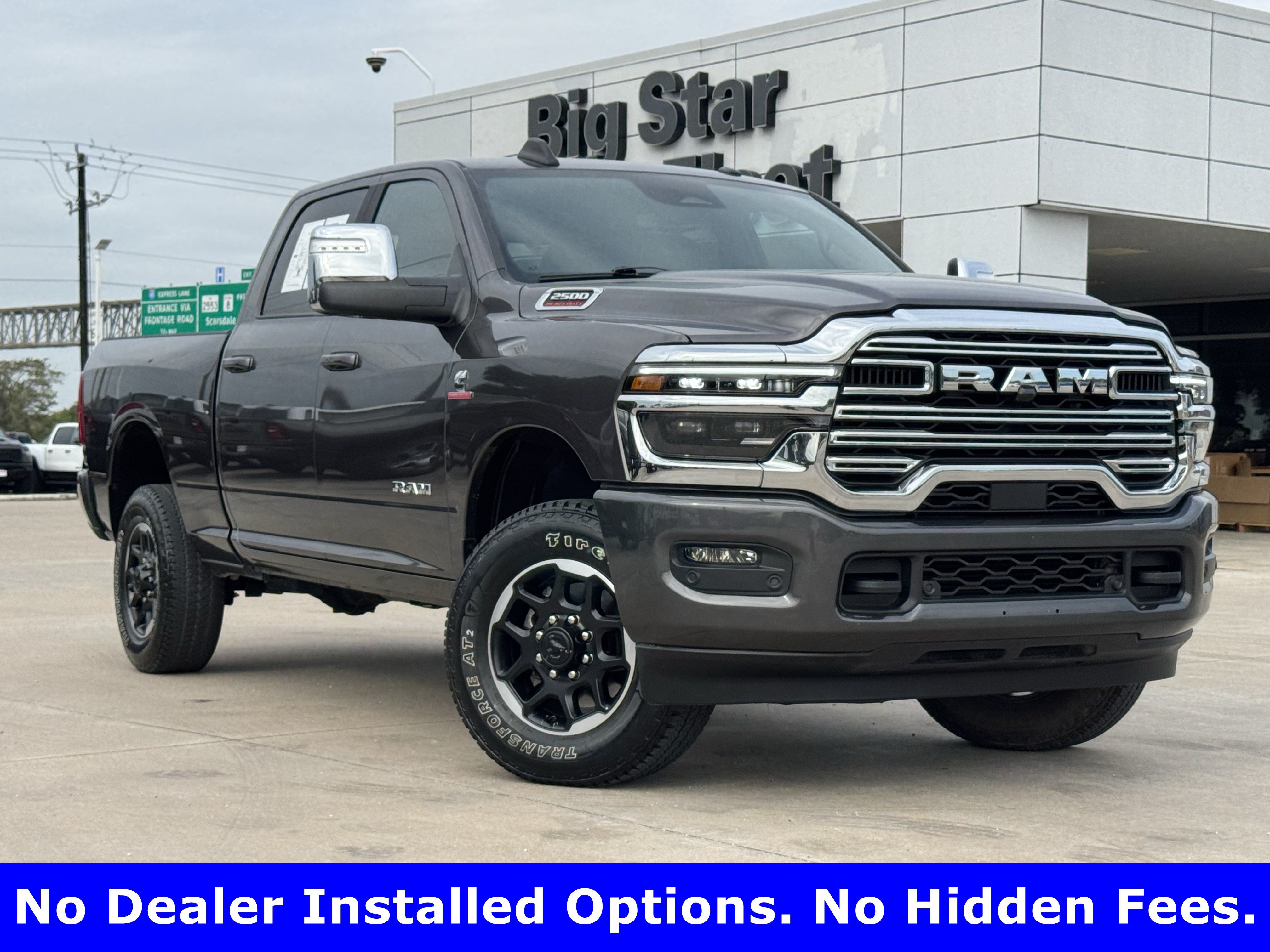 Used 2026 RAM 2500 Laramie AWD/4WD image 2