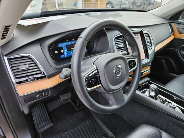 Certified 2024 Volvo XC90 T8 Plus w/ Protection Package Premier AWD/4WD image 21