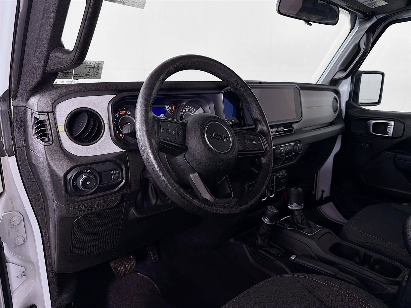 Used 2025 Jeep Wrangler Sport image 9