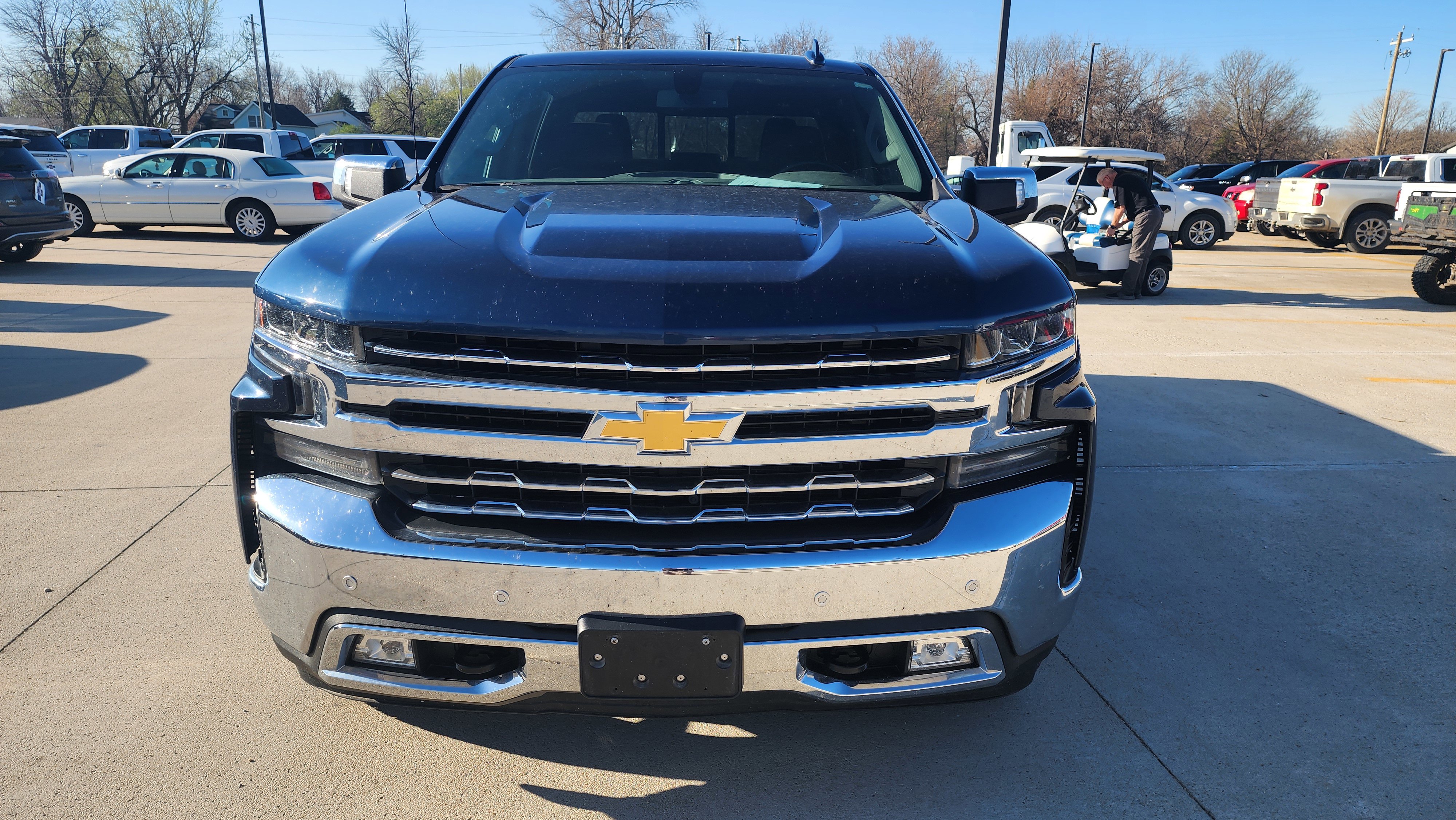Used 2019 Chevrolet Silverado 1500 LTZ w/ LTZ Plus Package image 2