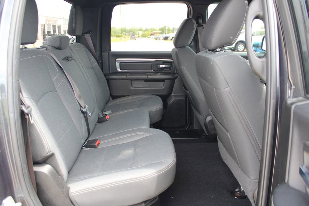 Used 2021 RAM 1500 Classic Warlock AWD/4WD image 9