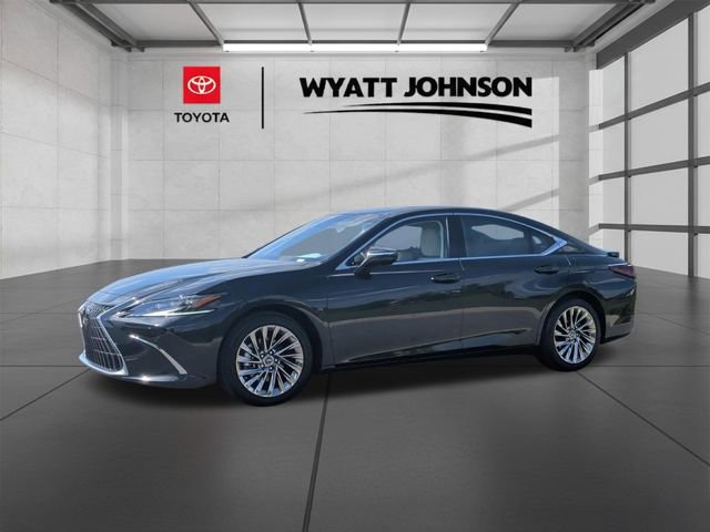 Used 2024 Lexus ES 300h Ultra Luxury w/ Accessory Package (Z2) FWD image 33