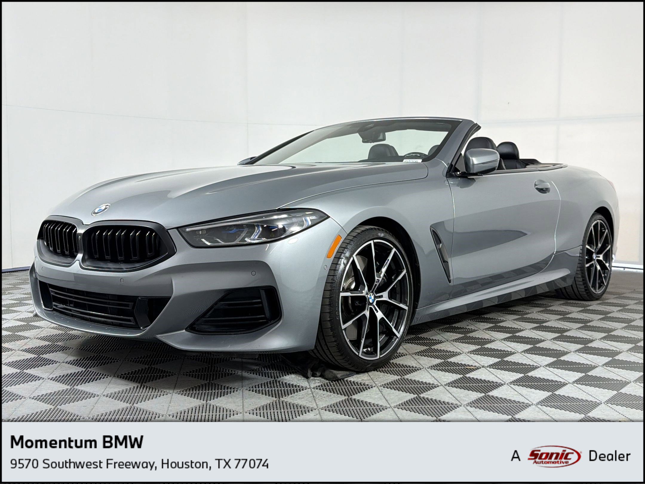 Used 2023 BMW 840i Convertible w/ Comfort Seating Package image 1