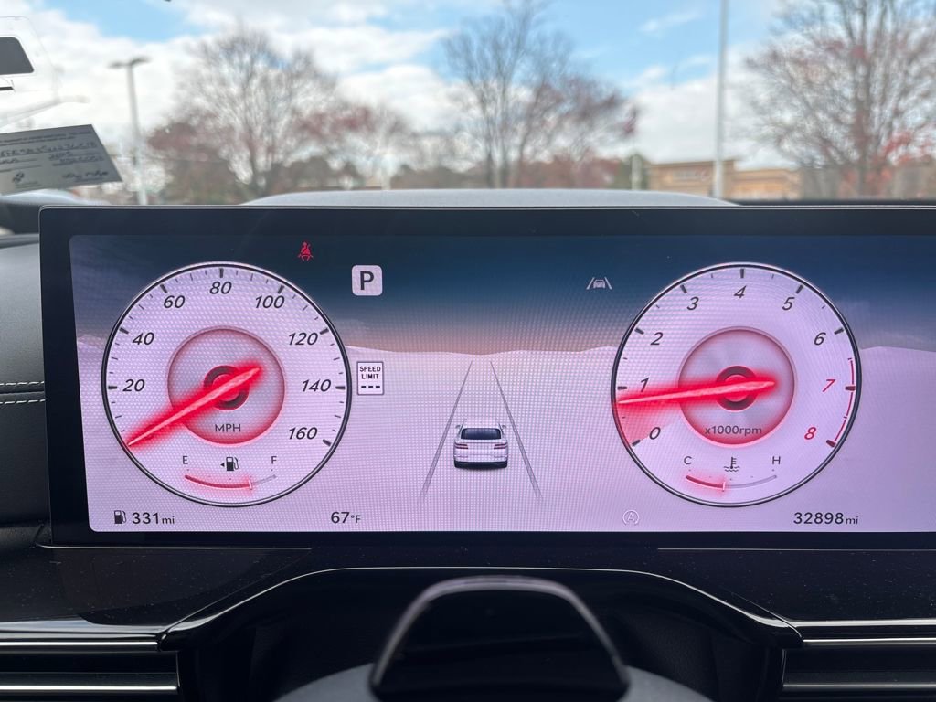 Used 2025 Genesis GV80 2.5T Standard image 14