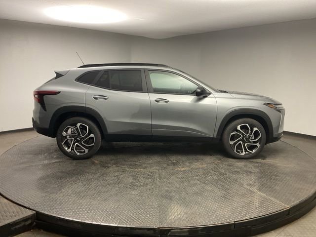 New 2026 Chevrolet Trax RS image 8