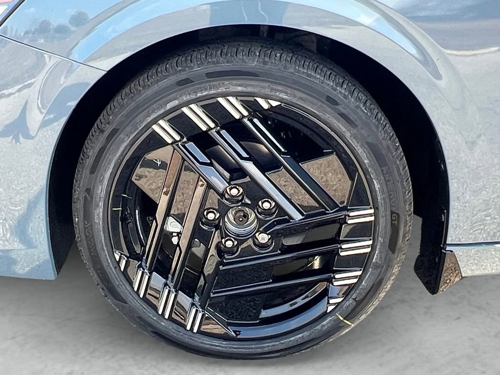 New 2026 Nissan Sentra SR w/ Floor Mat Package image 23