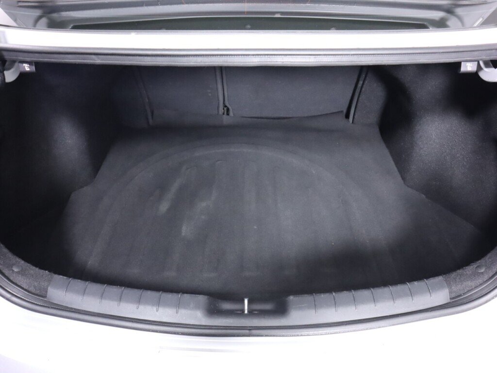 Used 2019 Hyundai Elantra SEL FWD image 34