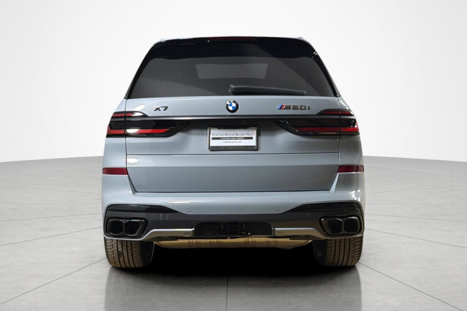 Used 2024 BMW X7 M60i w/ Executive Package AWD/4WD image 4