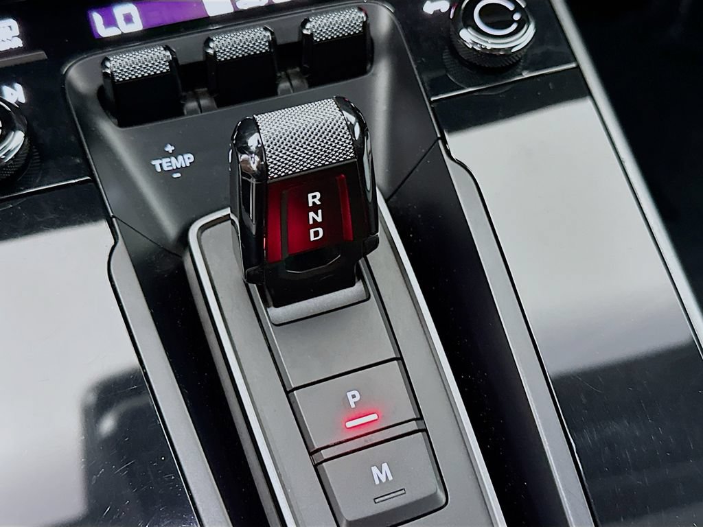 Certified 2023 Porsche 911 Carrera 4S AWD/4WD image 18