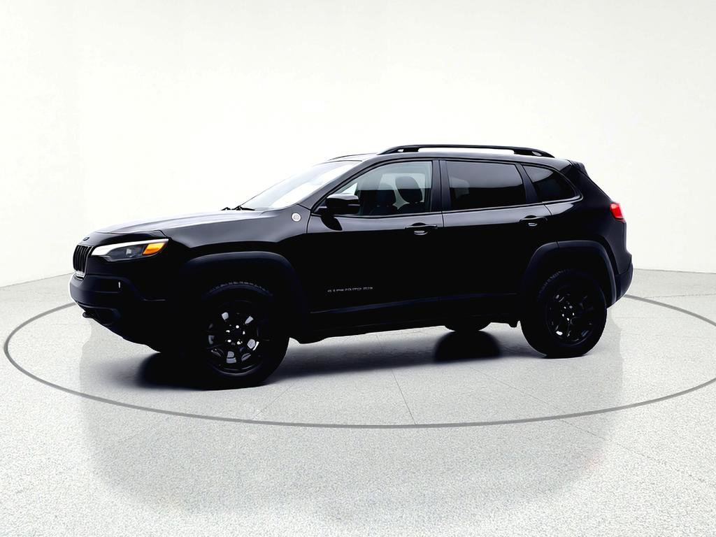 Used 2022 Jeep Cherokee Trailhawk w/ Trailer Tow Group image 4