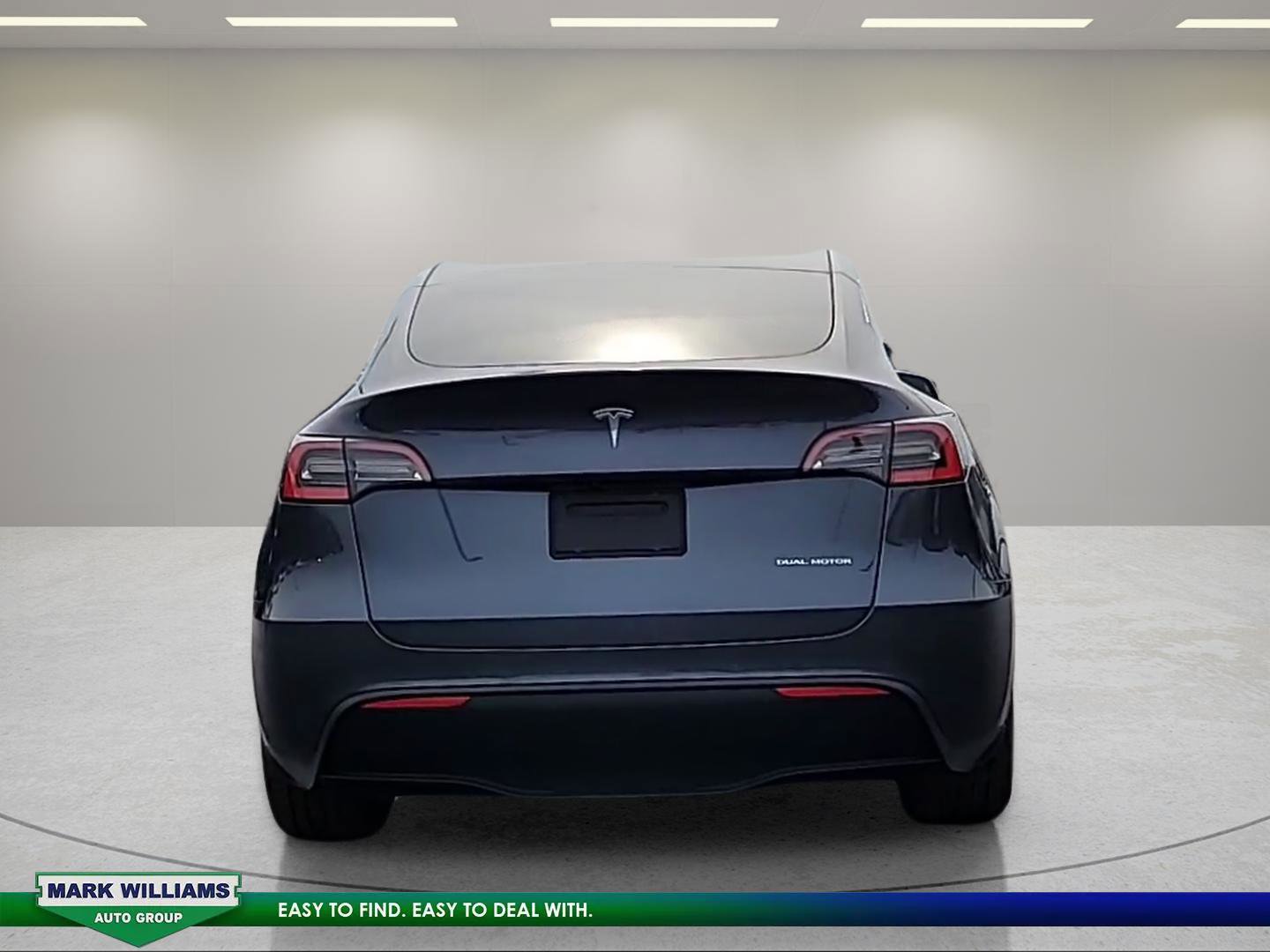 Used 2021 Tesla Model Y Long Range image 5